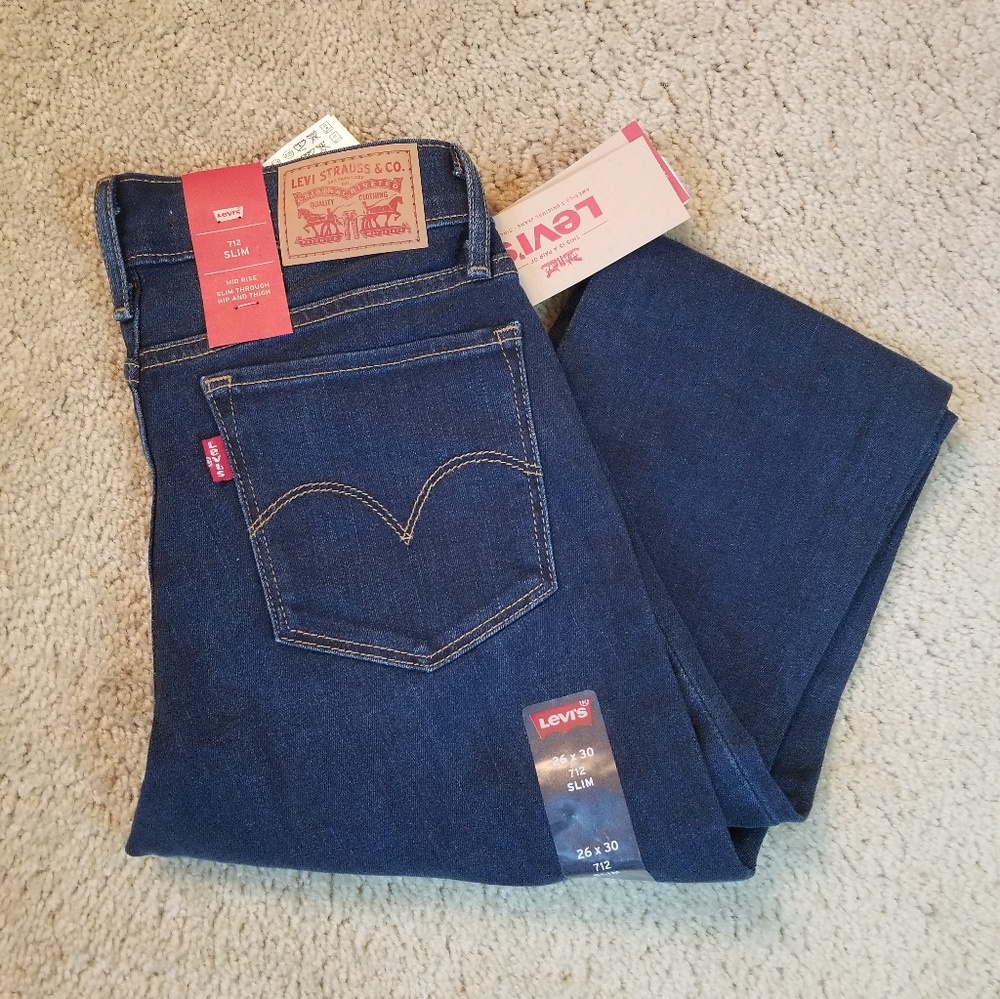 New levi's womans 712 slim fit jeans size 26 x 30